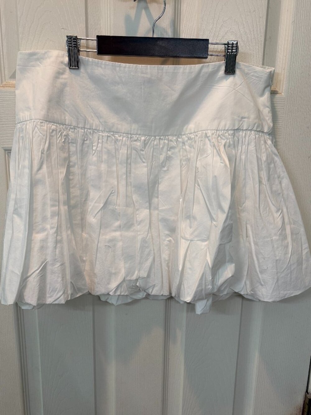 🔥 SO White Cotton Poplin Bubble Hem Mini Skirt • Size XL • Flirty & Trendy!